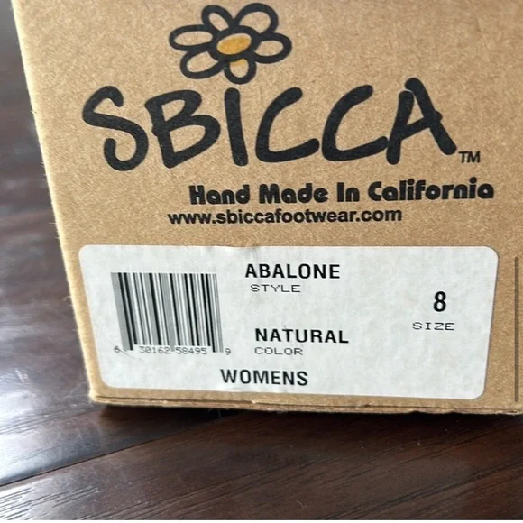 Sbicca Abalone leather flip flops sandals in natural color - Picture 5 of 8